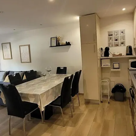 With Pool In - 53 M², 5 Guests * Vilamoura