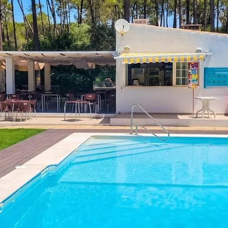 With Pool In - 53 M², 5 Guests Apartment Vilamoura