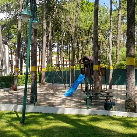 Apartment With Pool In - 53 M², 5 Guests *