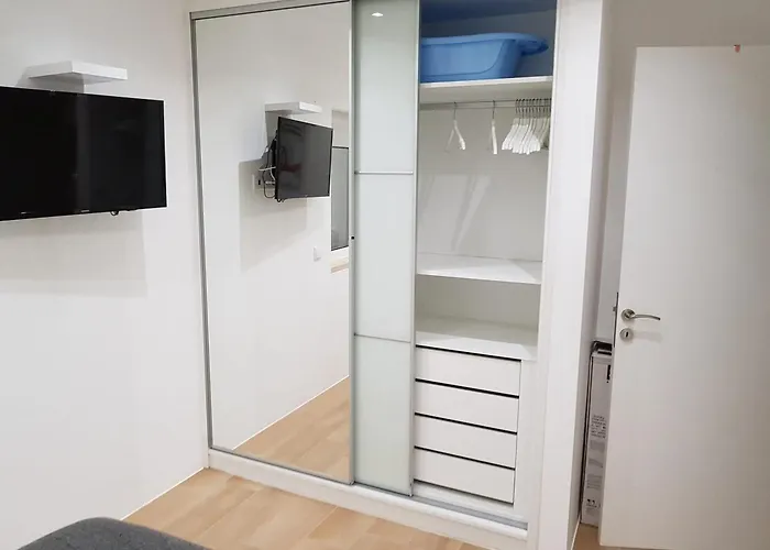 Apartment With Pool In Vilamoura - 53 M², 5 Guests Apartmán Vilamoura