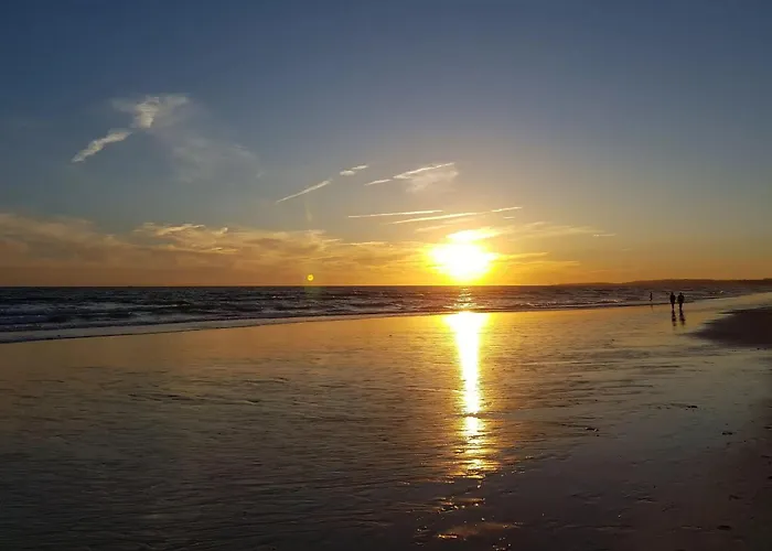 Apartment With Pool In Vilamoura - 53 M², 5 Guests *